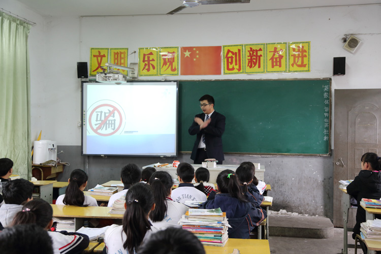 银行大堂经理_杭州银行大堂经理收入(2)